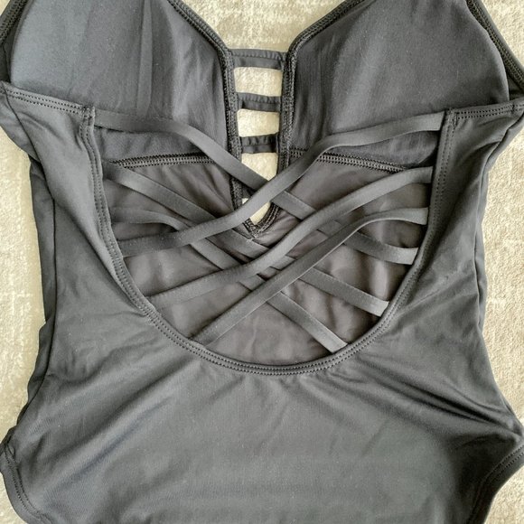 NWOT Black One Piece Swimsuit - Picture 4 of 4